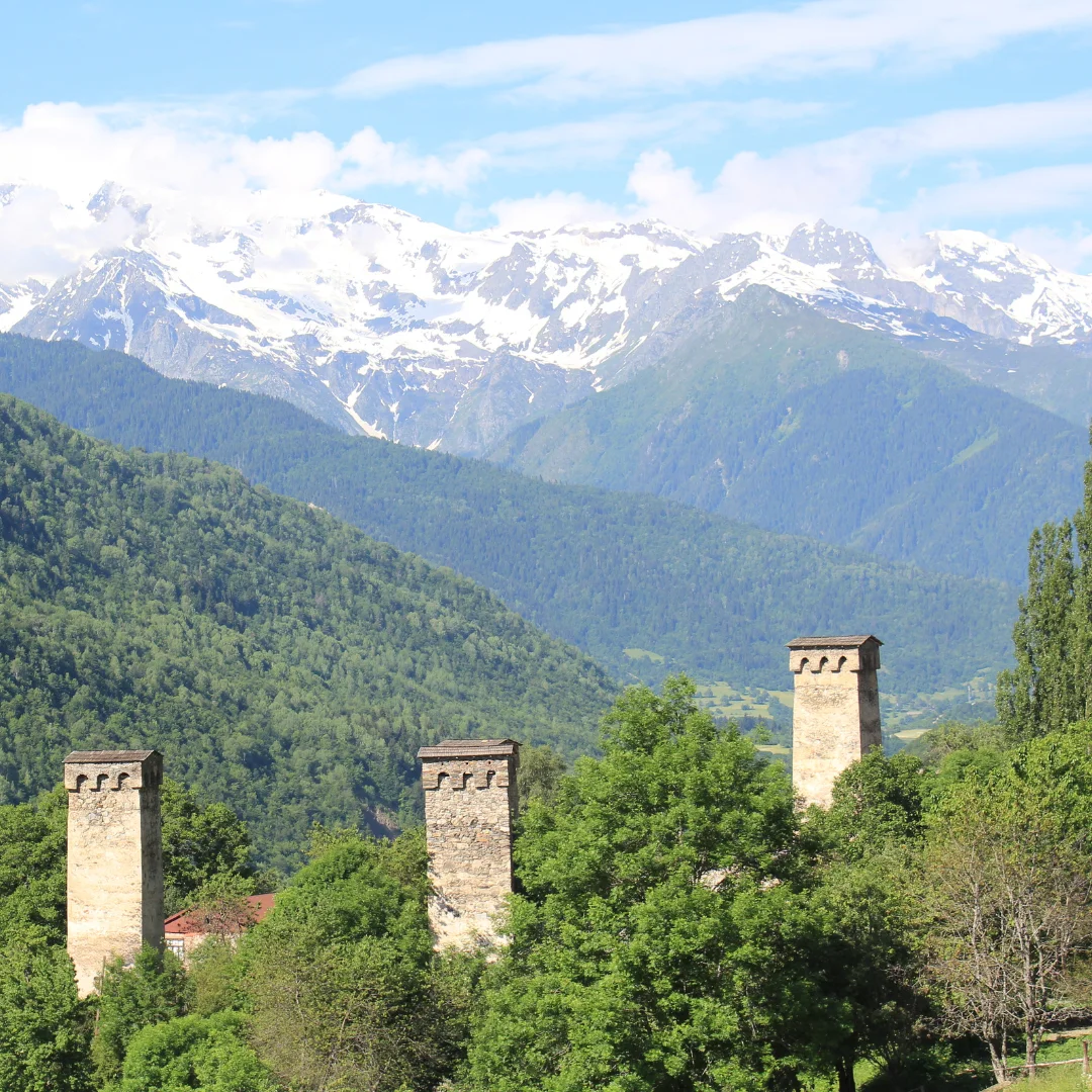 POI 2 MESTIA SVANETI TOWERS