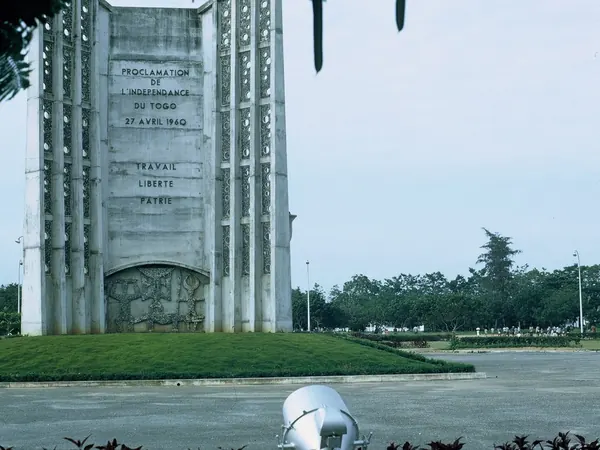 Lomé, Independence Monument