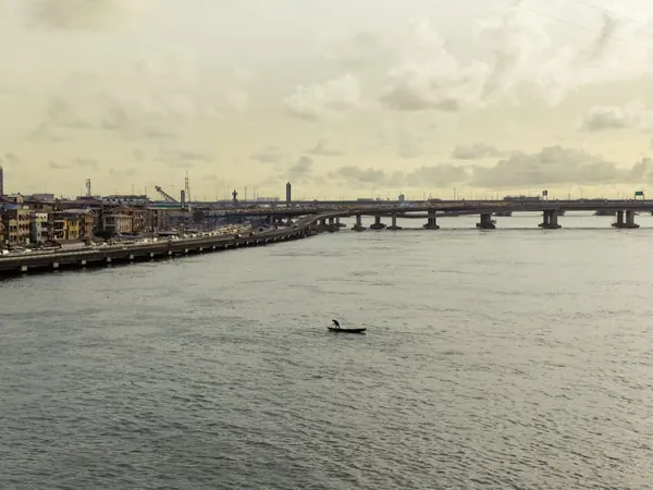 Lagos, Carter Bridge over the lagoon