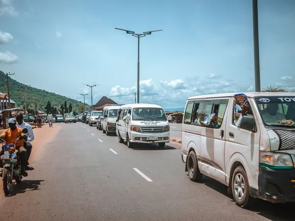 Main road through Enugu, start of the southeast stage
