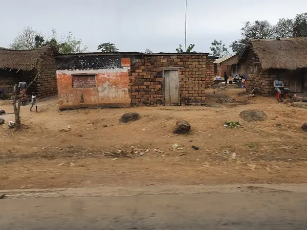 Roadside village on the RN1 in Kongo Central, toward Songololo