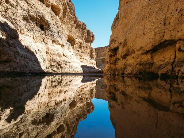 Sesriem Canyon, narrow gorge with pools