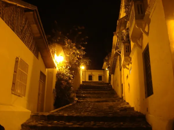 Honda, Callejรณn de las Trampas (colonial quarter)