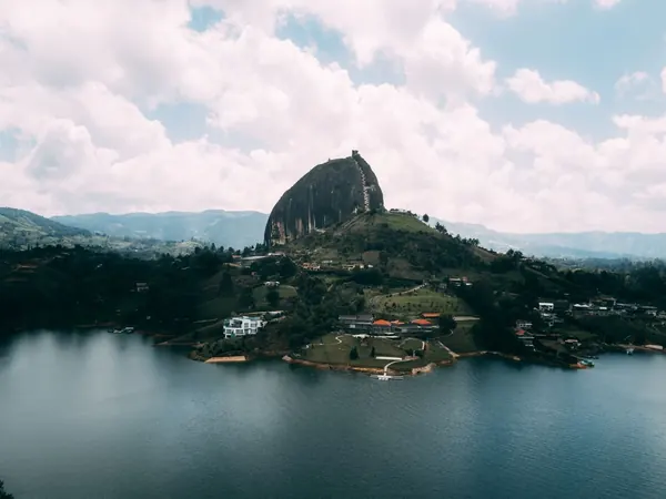 El Peรฑol rock (Piedra del Peรฑol) above the Guatapรฉ reservoir