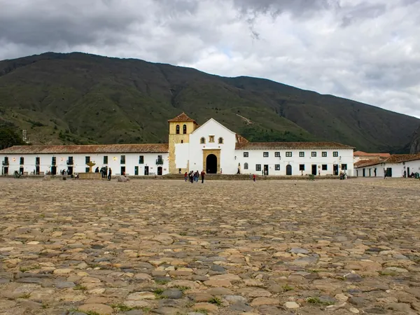 Villa de Leyva, Plaza Mayor and parish church