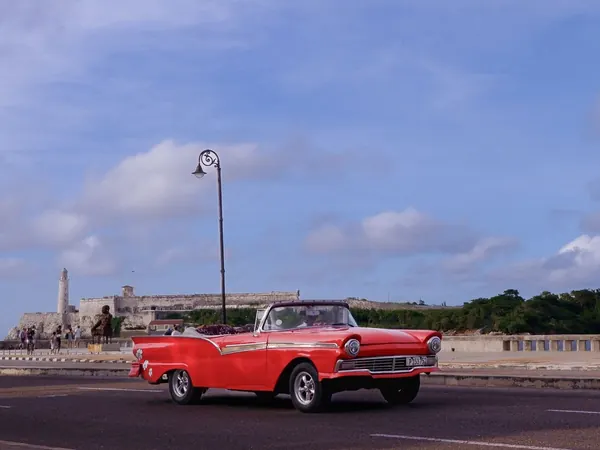 Havana, Malecón with El Morro castle