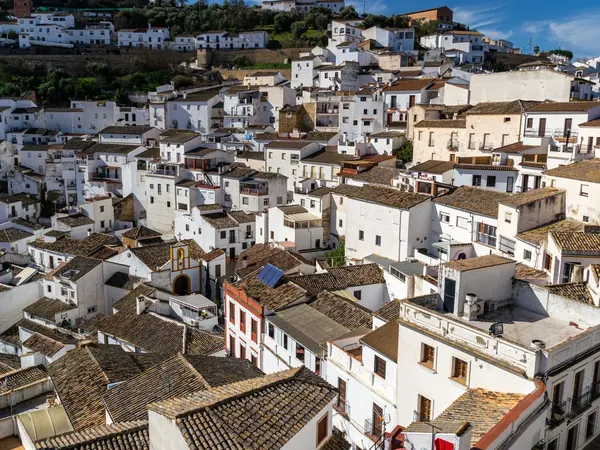 Setenil de las Bodegas, Andalusian white village