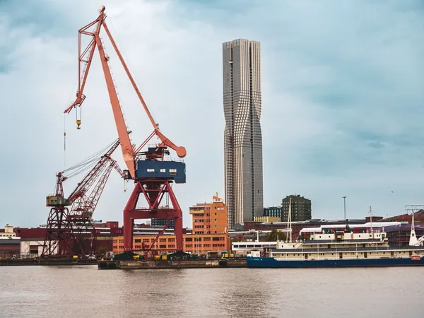 Gothenburg harbour, cranes and Karlatornet