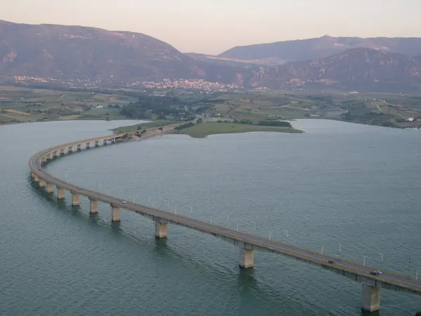 Lake Polyfytos, Servia (Neraida) bridge