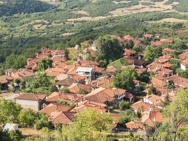 Palaios Panteleimonas traditional village