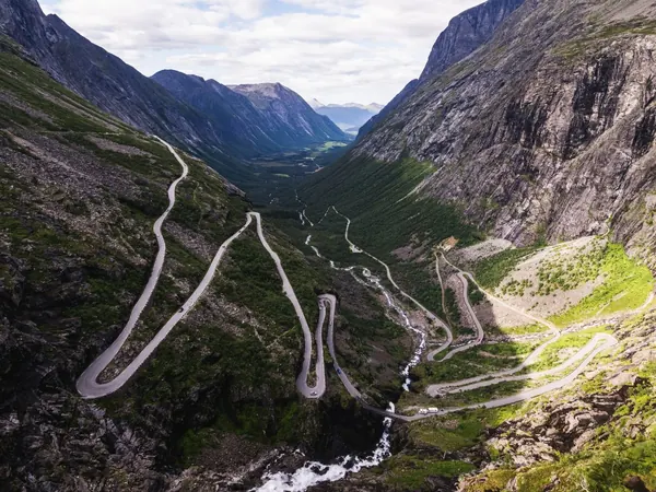 Trollstigen hairpins