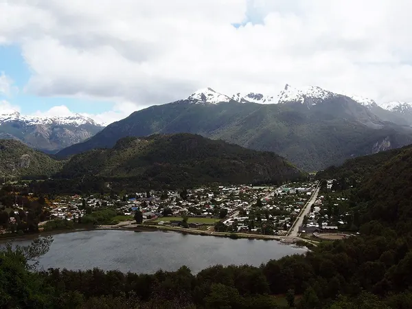 Futaleufú village below the Andes