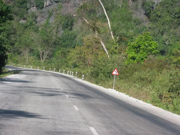 Route 12 through the karst country of Khammouane