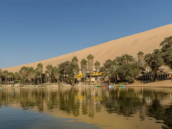 Huacachina oasis and its lagoon