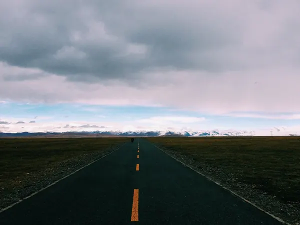 Road across the Tibetan Plateau, Lhasa prefecture