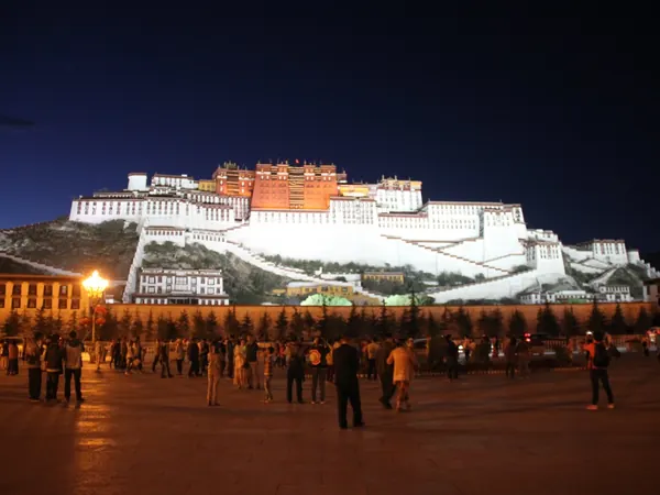 Lhasa, Potala Palace at night
