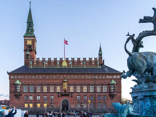 Copenhagen, City Hall and Dragon Fountain