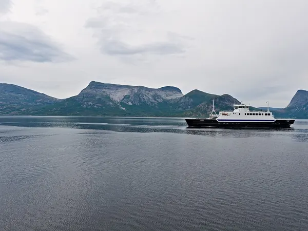 Tysfjord, BognesโSkarberget ferry on the E6