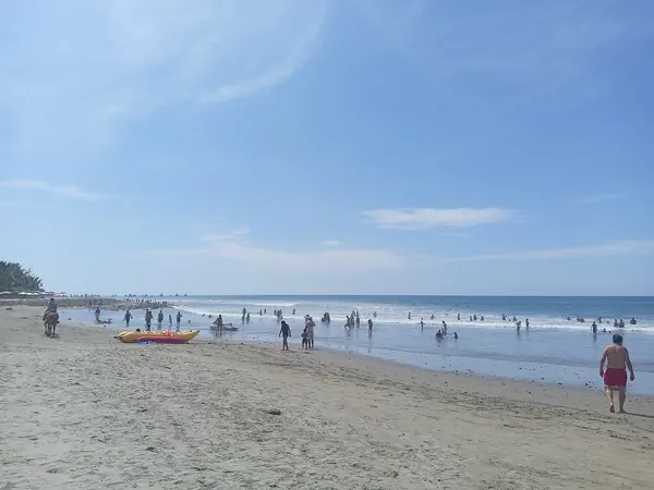 Mรกncora beach, Peru's warm north coast