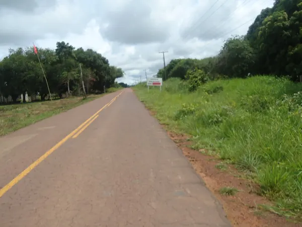 Highway through the Acre countryside (AC-010), the kind of road towards Brasilรฉia