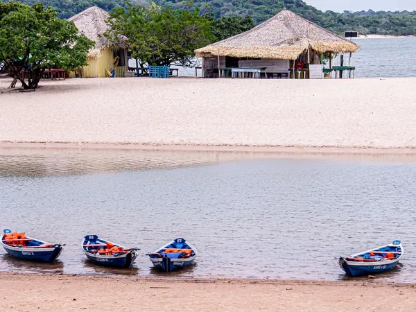 Alter do Chรฃo river beach on the Tapajรณs, Parรก