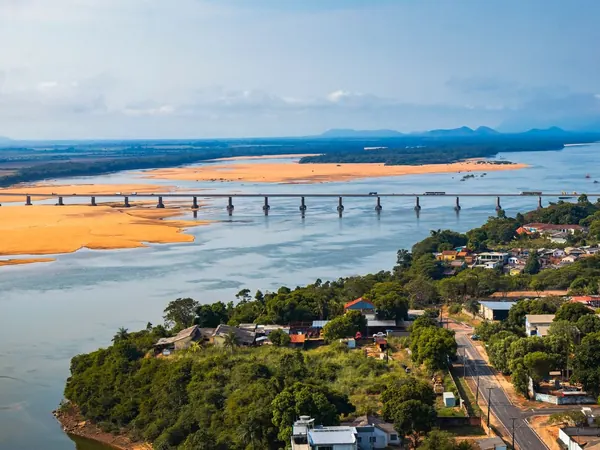 Boa Vista, bridge over the Rio Branco