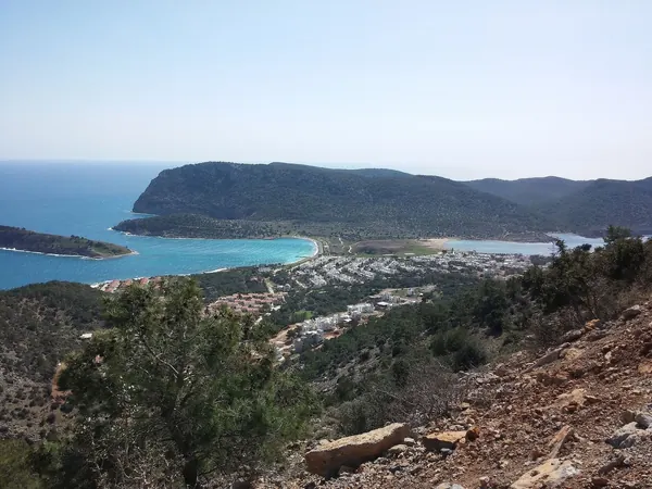 Mersin coastal road above Tisan Bay
